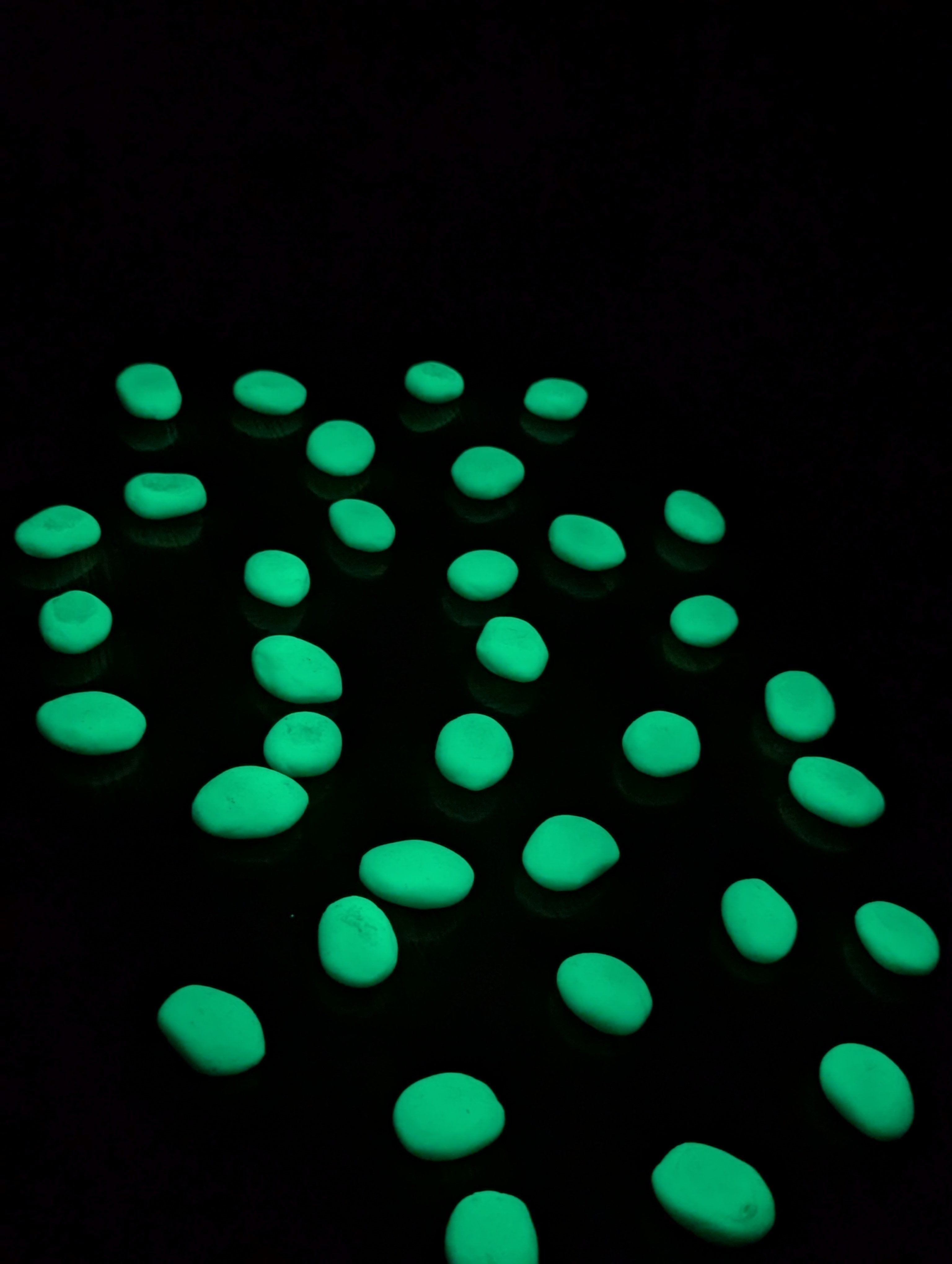 1" Glow Pebbles / Glow in the dark Pebbles / Landscaping Pebbles / Garden Stones / Eco-Friendly / Pebbles / Garden Decor / Decorative Stones