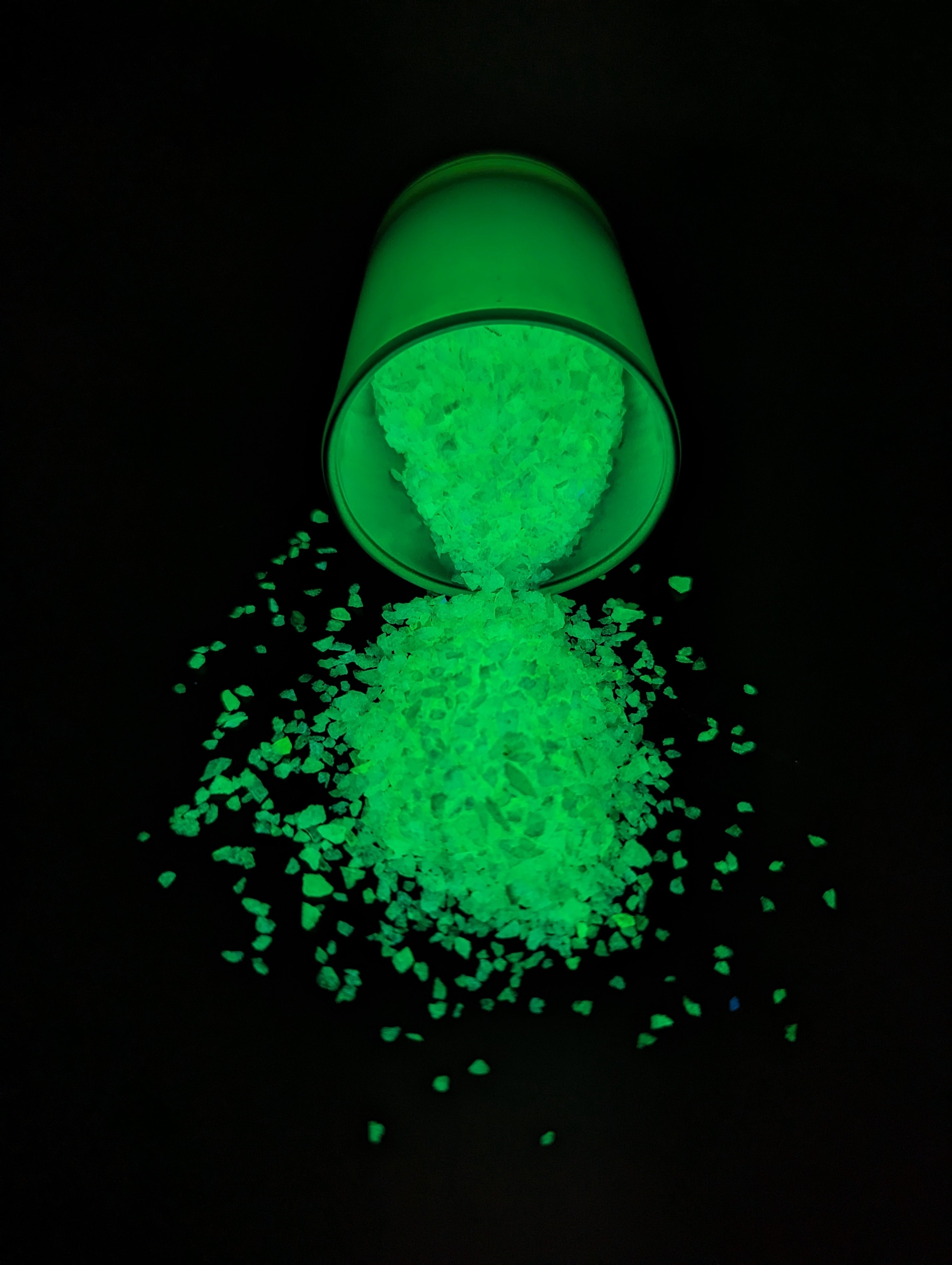 1-3mm Premium Grade Glow Sand - Green