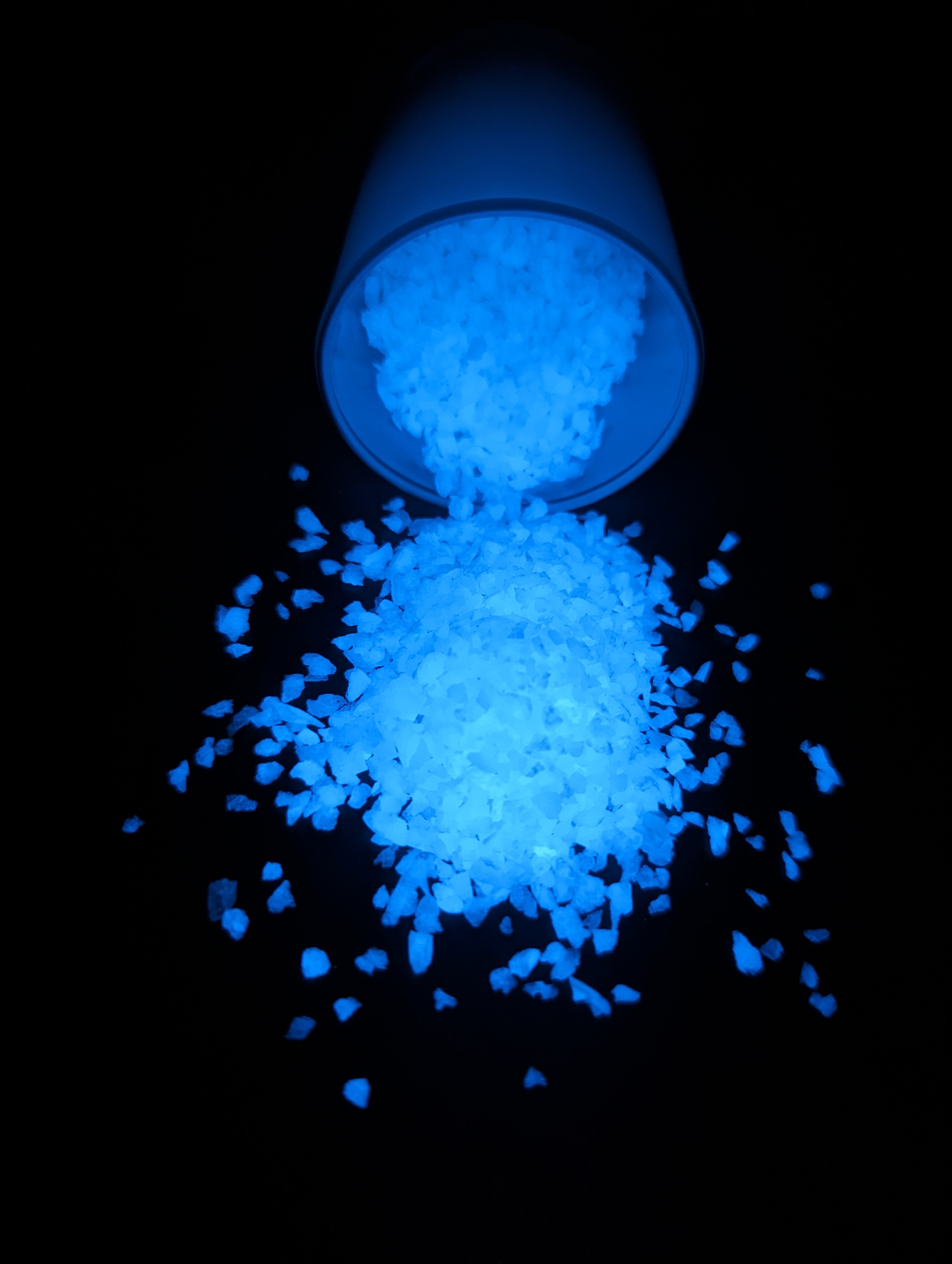 1-3mm Premium Grade Glow Sand - Blue