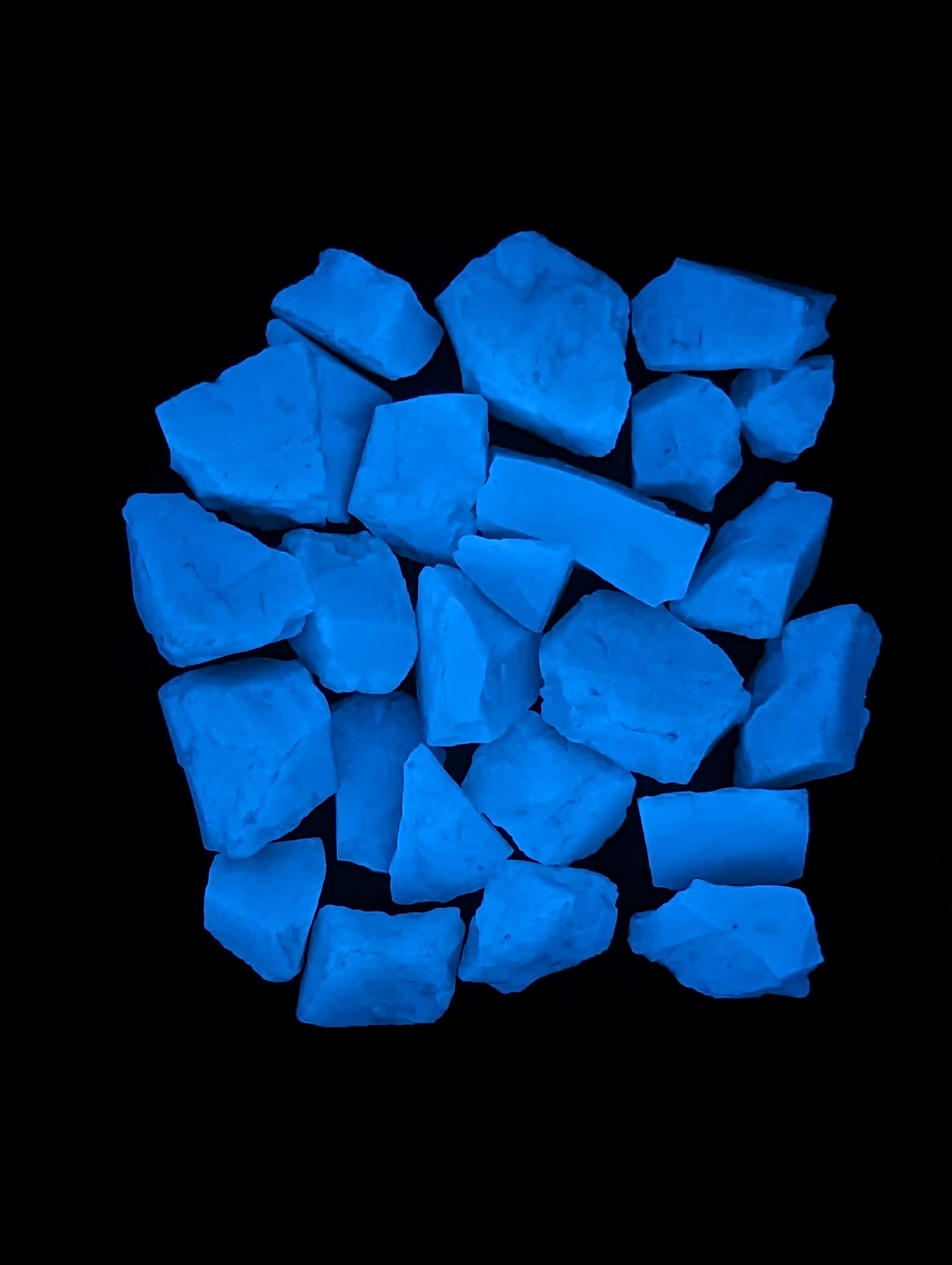 8-15mm Premium Grade Glow Rocks - Blue