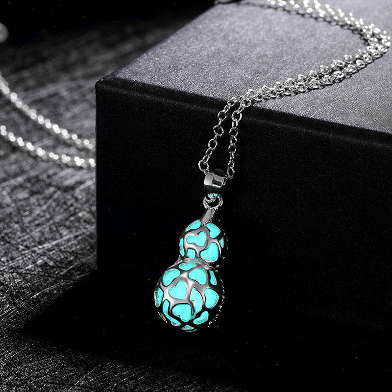 Create your own Glow in the Dark Driveway. With our Electricity-Free Glow in the dark products you can create your own photo-luminescent Glow in the Dark pathways, Glow in the Dark driveways, Glow in the Dark patios, Glow in the Dark Stones, Glow in the Dark House Numbers. Eco-Friendly Premium Grade Glow In The Dark Products. Reduce light pollution. #ItGlows #core glow