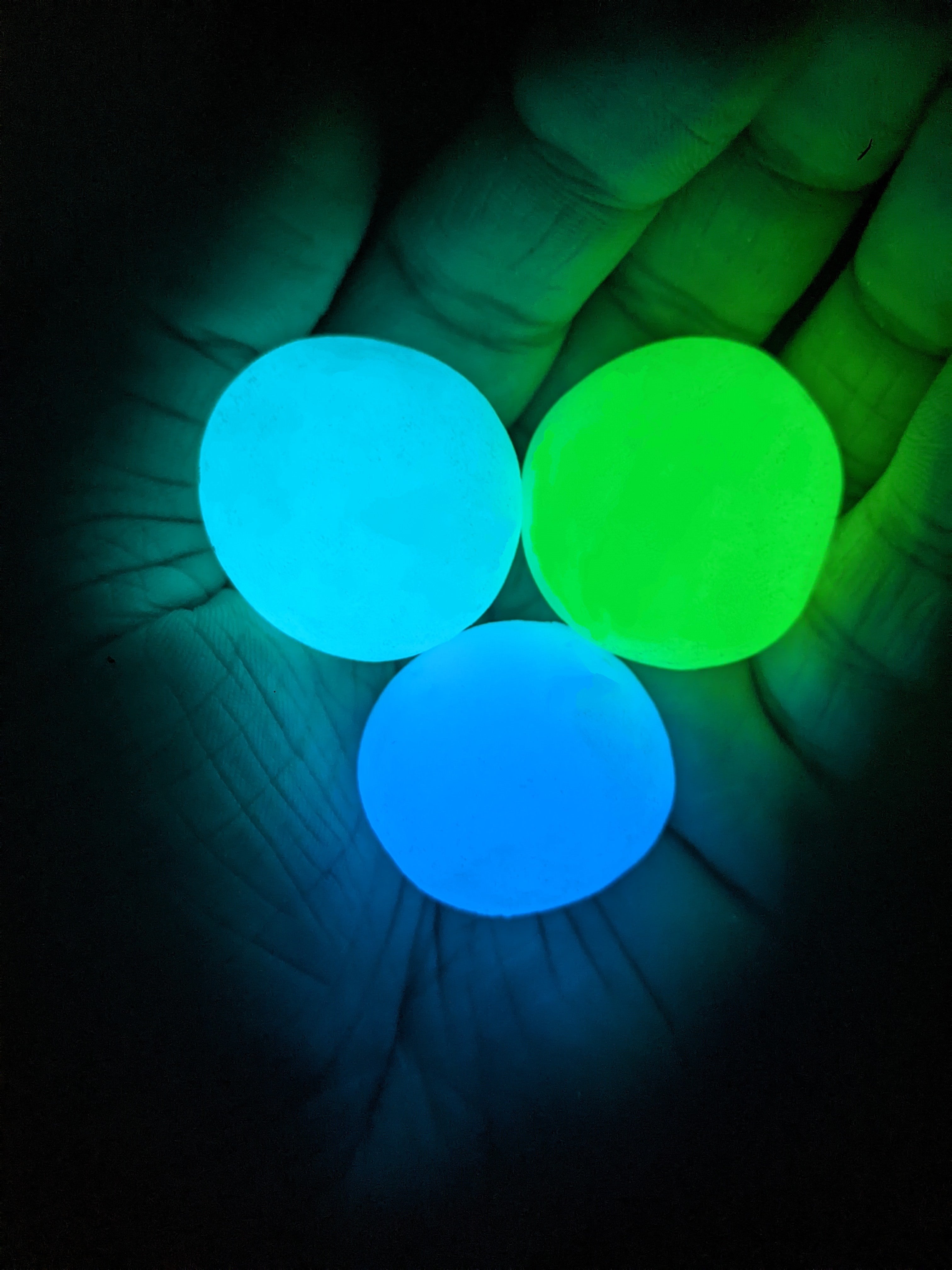 20-25mm Glow Marbles - Mixed Pack