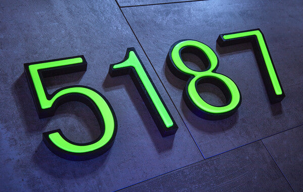 Glow in the Dark House Numbers - Green / Solar Powered House Numbers - Green